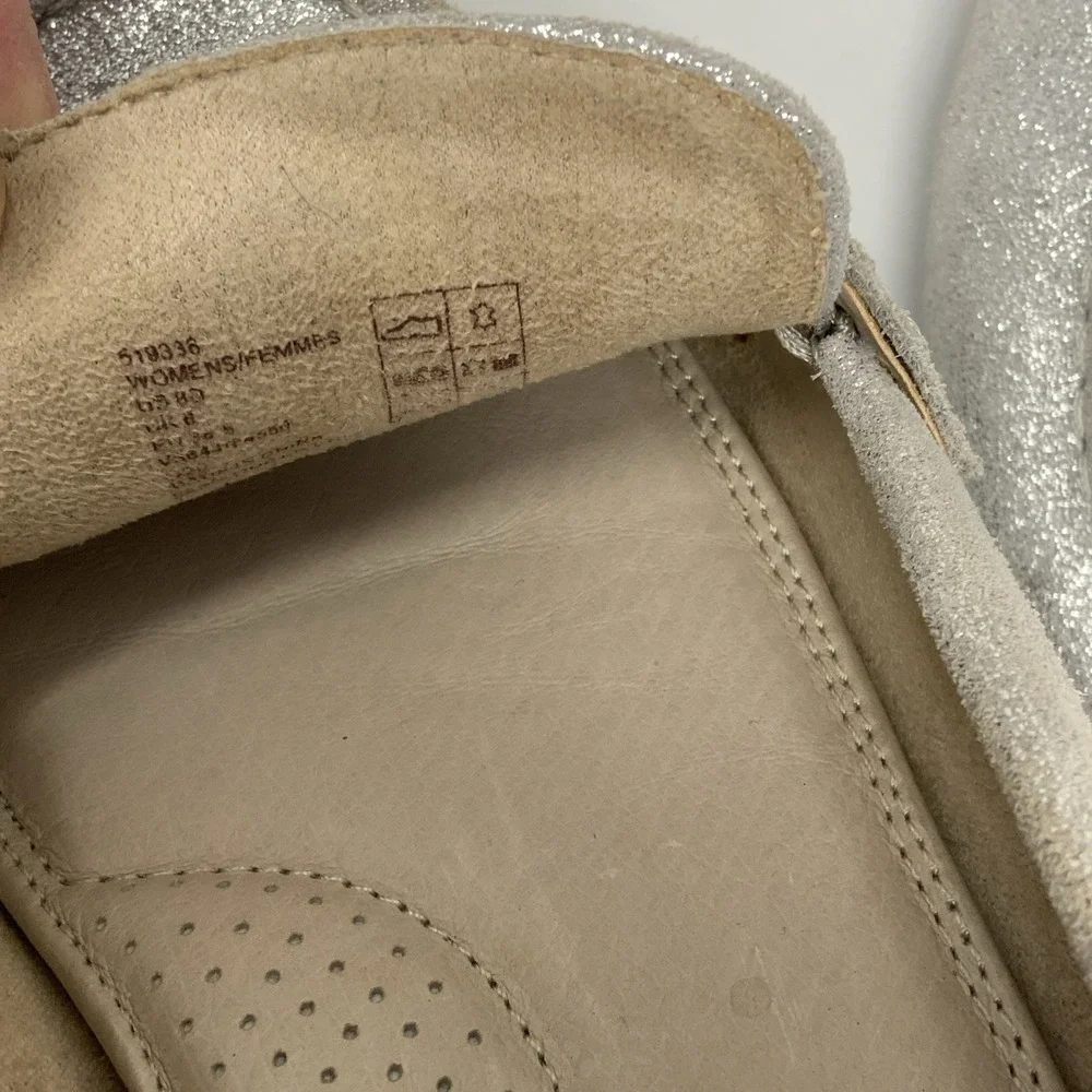 LANDS END Womens 8D (Wide)  Metallic Silver Comfort Suede Leather Slip on Loafer